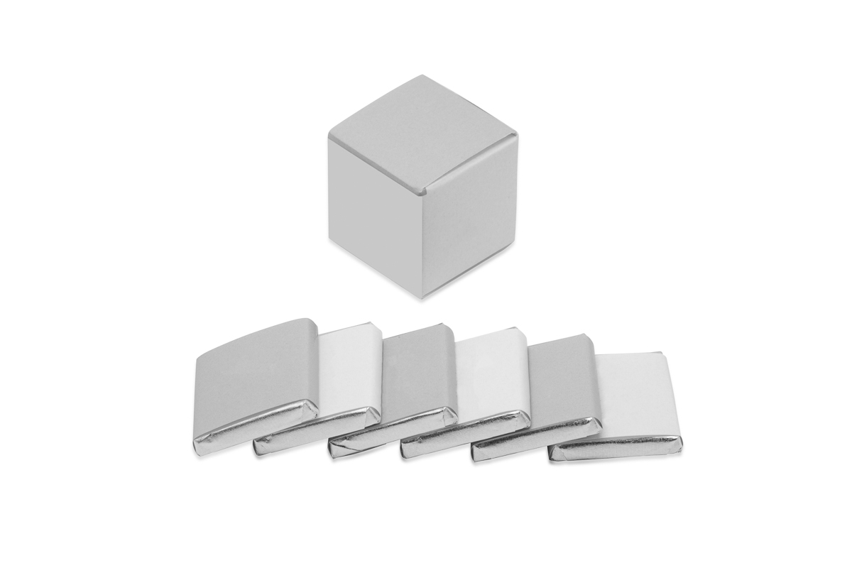 cube simple de 6 chocolats personnalisés Exclusif