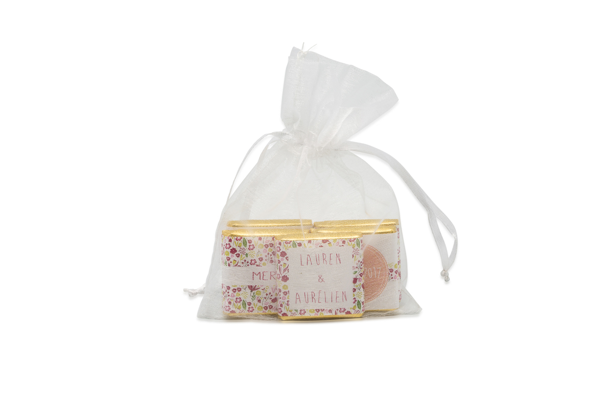 Sachet organza remplis de 5 chocolats personnalisés Thème liberty